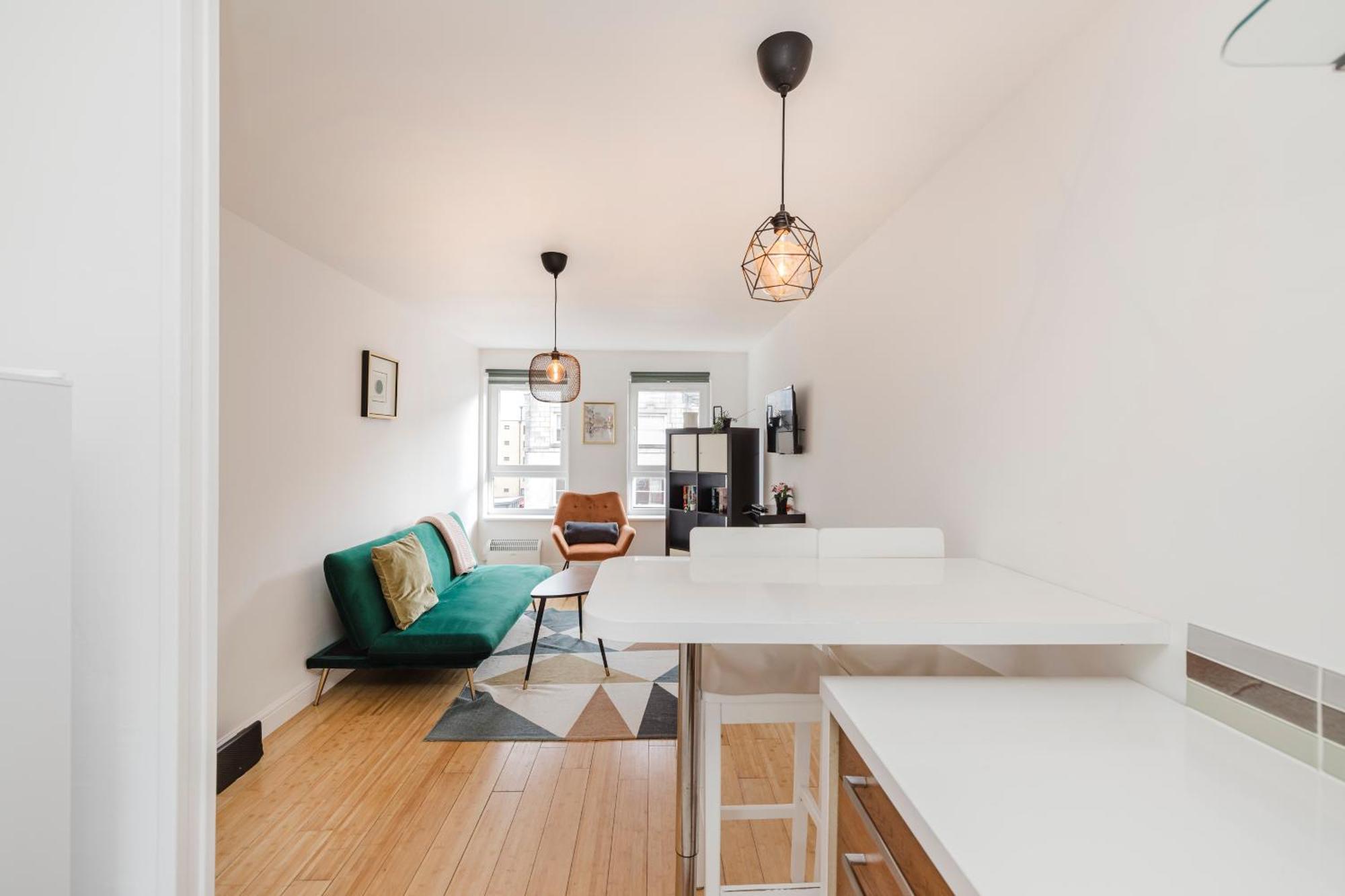 Ferienwohnung Joivy Welcoming Flat Near Park EDI Exterior foto